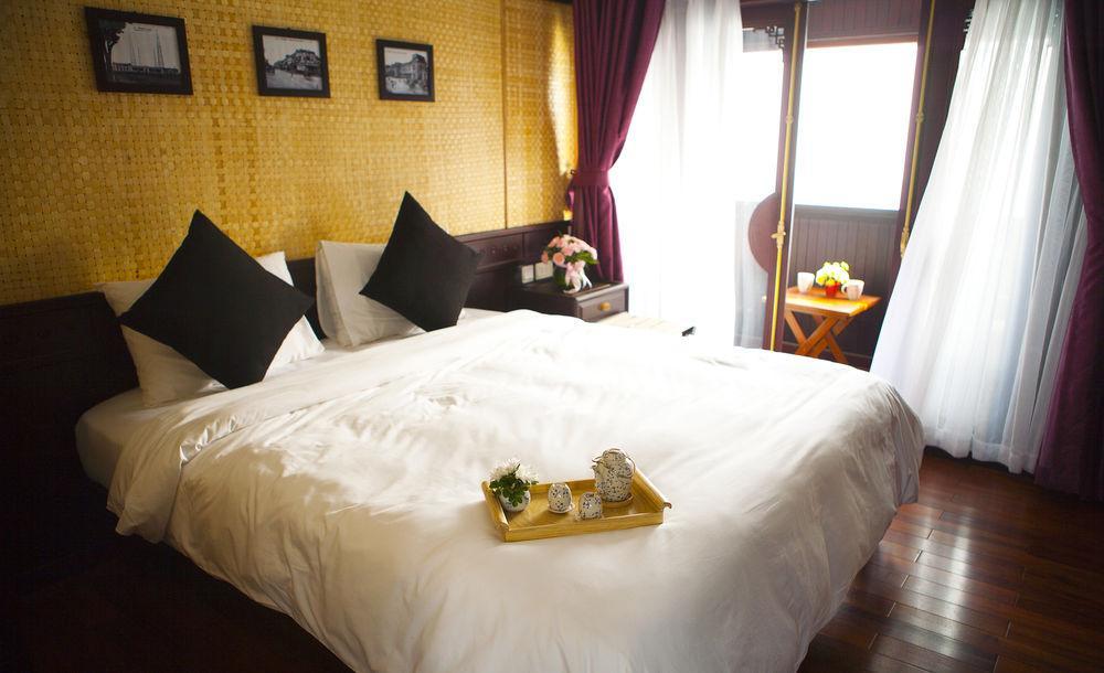 Bhaya Legend Cruises Hotel Hạ Long-öböl Kültér fotó